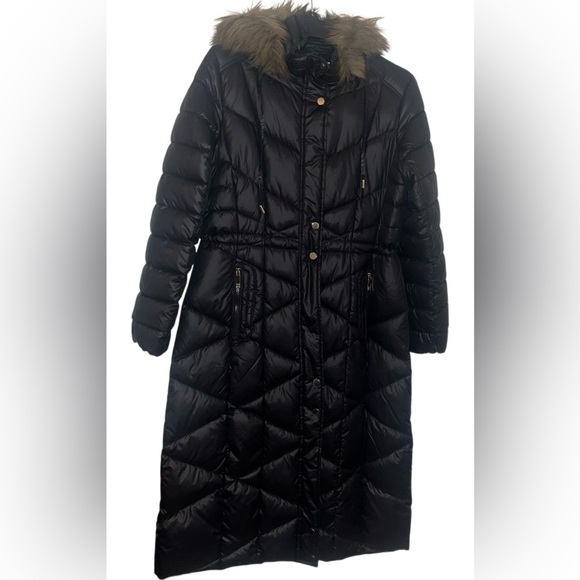 Liz Claiborne black quilted long sleeve hooded maxi puffer coat, size medium - Picture 1 of 10